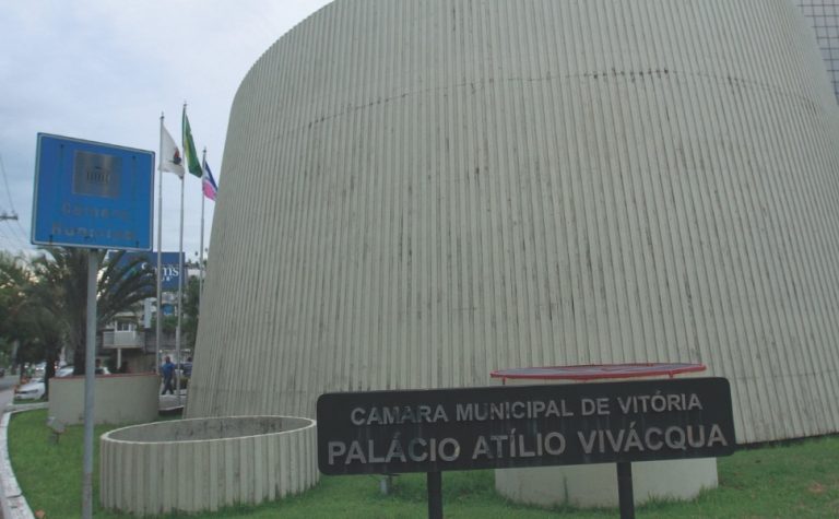 Câmara aprova Lei que prevê multa de R$ 50 mil para invasões em Vitória