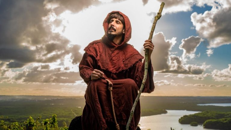 Vida de São Francisco de Assis é contada através de musical no Recife