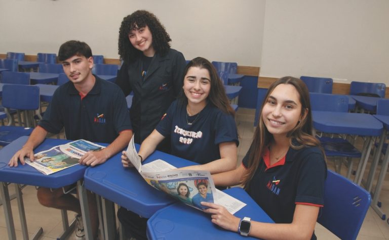 A Tribuna no Enem 2025: cadernos vão ajudar alunos na reta final dos estudos