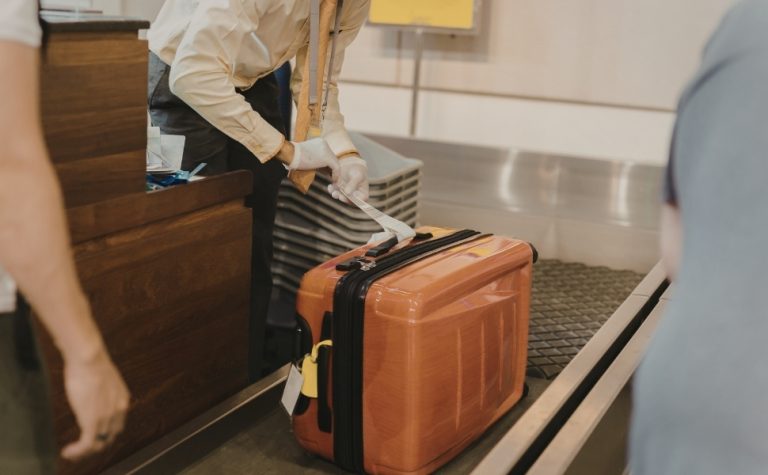 Anac prevê alta no preço de passagens aéreas com volta da mala de graça