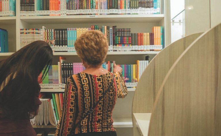 Biblioteca Transcol já emprestou 10 mil livros na Grande Vitória