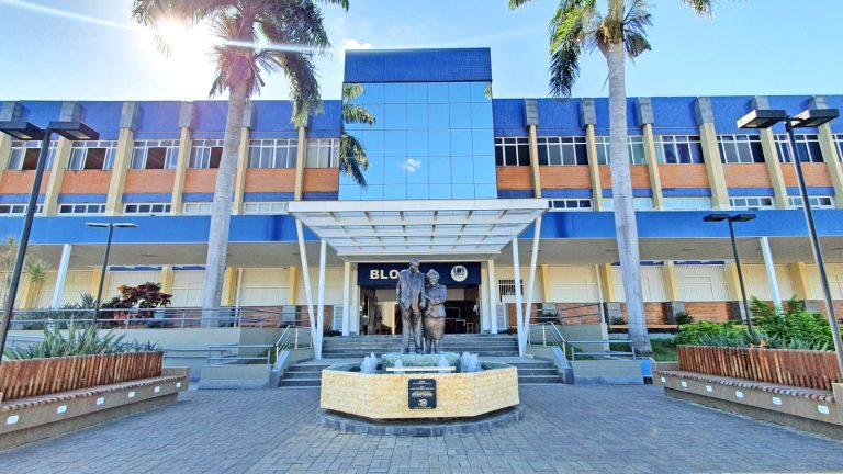 Bolsão com desconto de até 100%