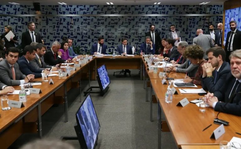 Câmara pode votar nesta quinta tornar crime hediondo adulterar alimentos