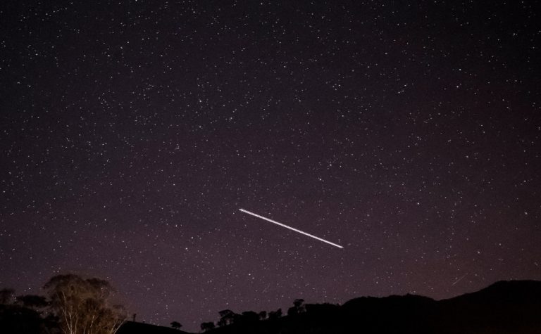 Chuva de meteoros Oriônidas pode ser vista na madrugada desta terça para quarta