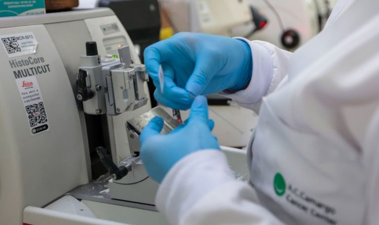 Cura de câncer de próstata pode chegar a até 98%