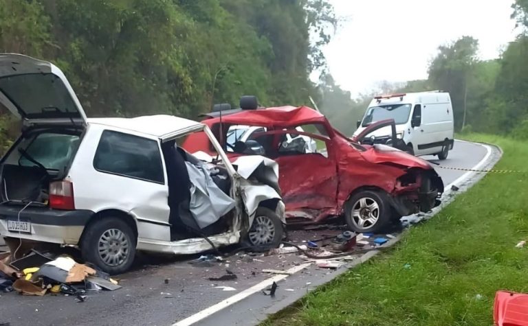 Três pessoas morrem após grave acidente no Sul do ES