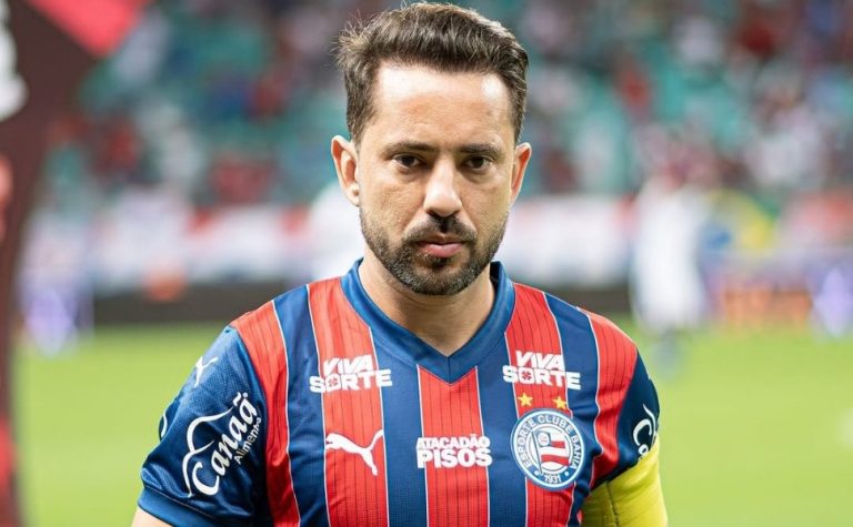 Everton Ribeiro anuncia que está em tratamento contra câncer