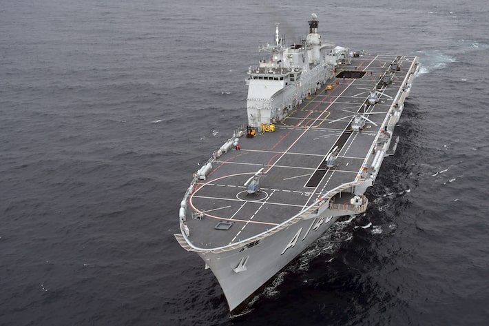 Forças Armadas vão usar navio de guerra da Marinha como base operacional na COP-30; veja fotos