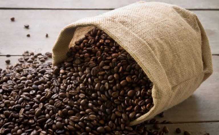 Grão que vale ouro: Corrida no Caparaó vai premiar vencedores com sacas de café