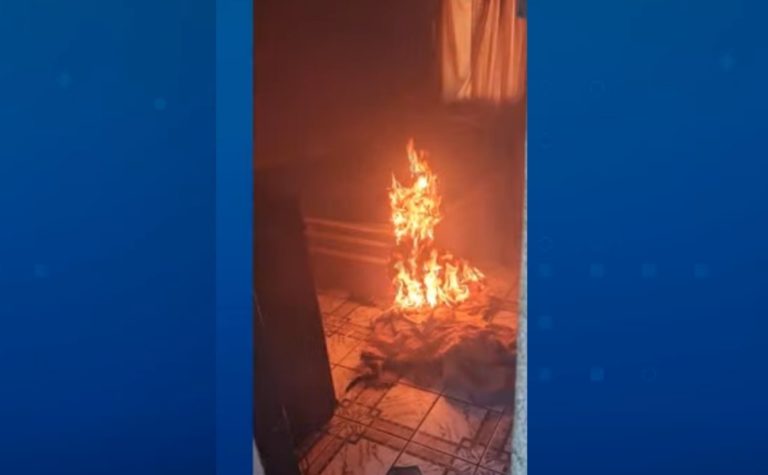 Homem é preso após atear fogo em residência e ameaçar ex-companheira