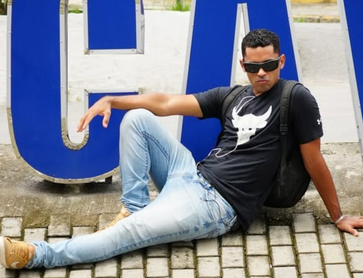 Influenciador é condenado a pagar R$ 50 mil por expor pessoas em ‘pegadinhas’ publicadas na internet