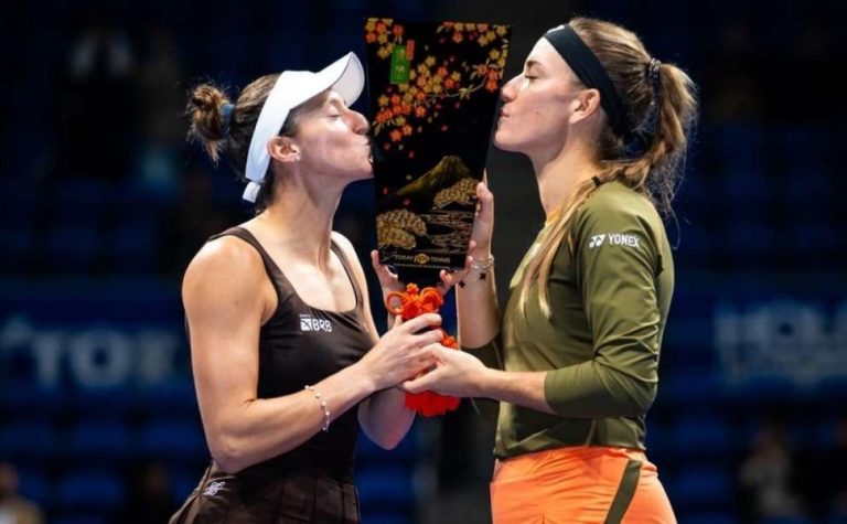 Luisa Stefani vence WTA 500 de Tóquio e leva 4º título na temporada