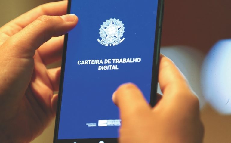 Mais de 250 vagas de emprego e estágio disponíveis no Espírito Santo
