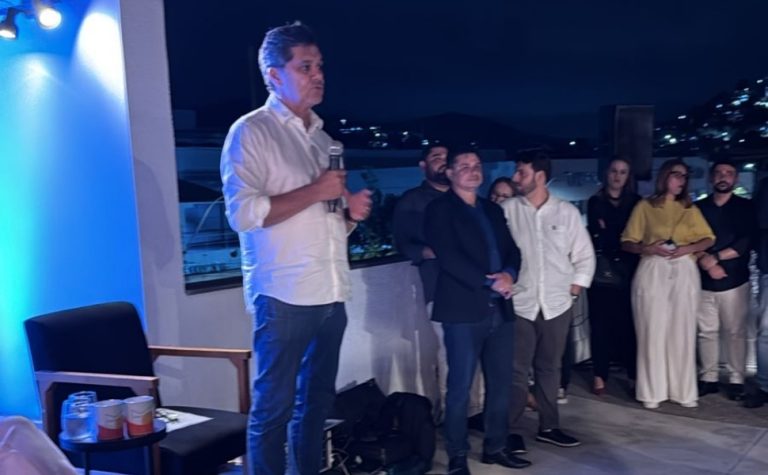 Movimento de jovens se une a favor de Ricardo Ferraço