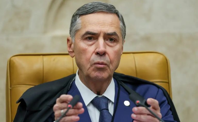 O que é abono de permanência que Barroso vai perder ao se aposentar do STF?