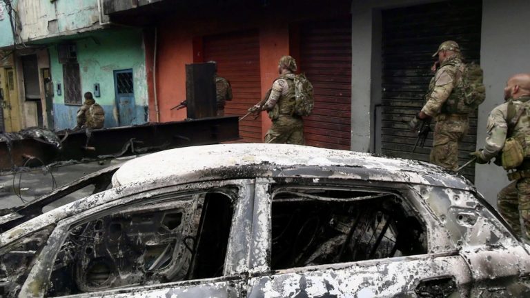 Operação contra Comando Vermelho no Rio tem 64 mortos, entre eles um capixaba