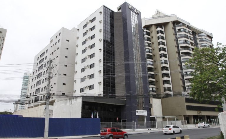Órgãos monitoram surto de contaminação no Hospital Santa Rita