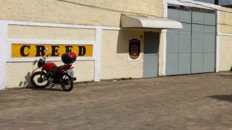 PM suspeito de estuprar mulher dentro de posto policial é preso no Recife