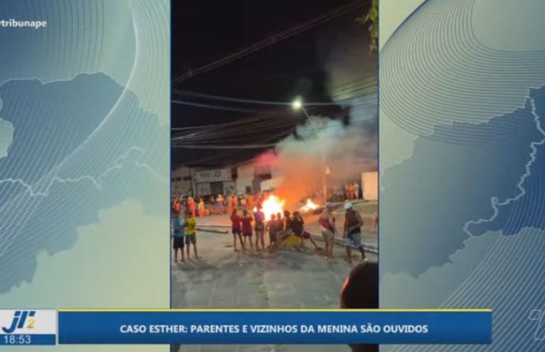 Pai de Esther acusa ex-mulher de suspeito de ajudar em fuga e limpeza da casa