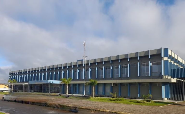 Polícia de SC investiga intoxicação após ingestão de refrigerante em pronto-socorro