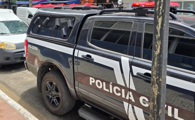 Polícia flagra furto de energia em restaurante na Praia do Morro, em Guarapari