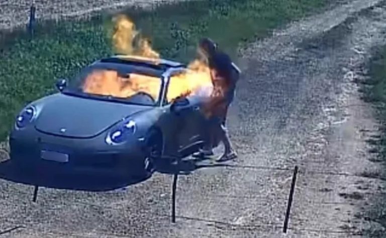 Porsche com R$ 450 mil em dívidas é incendiado no Paraná