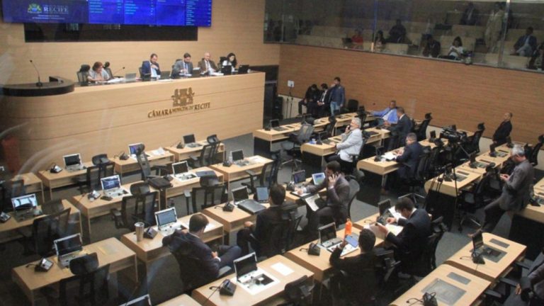 Projeto de CNH gratuita no Recife pode abrir portas para quem busca emprego