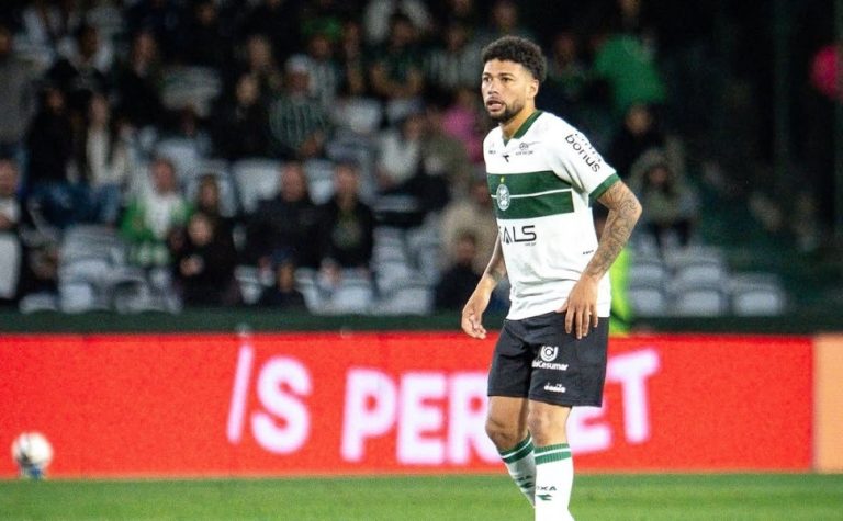 Série B embola e tem briga acirrada de 10 times pelo acesso; veja chances