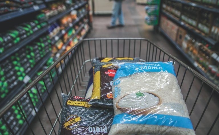 Sindicato pede para supermercados não abrirem aos domingos no ES