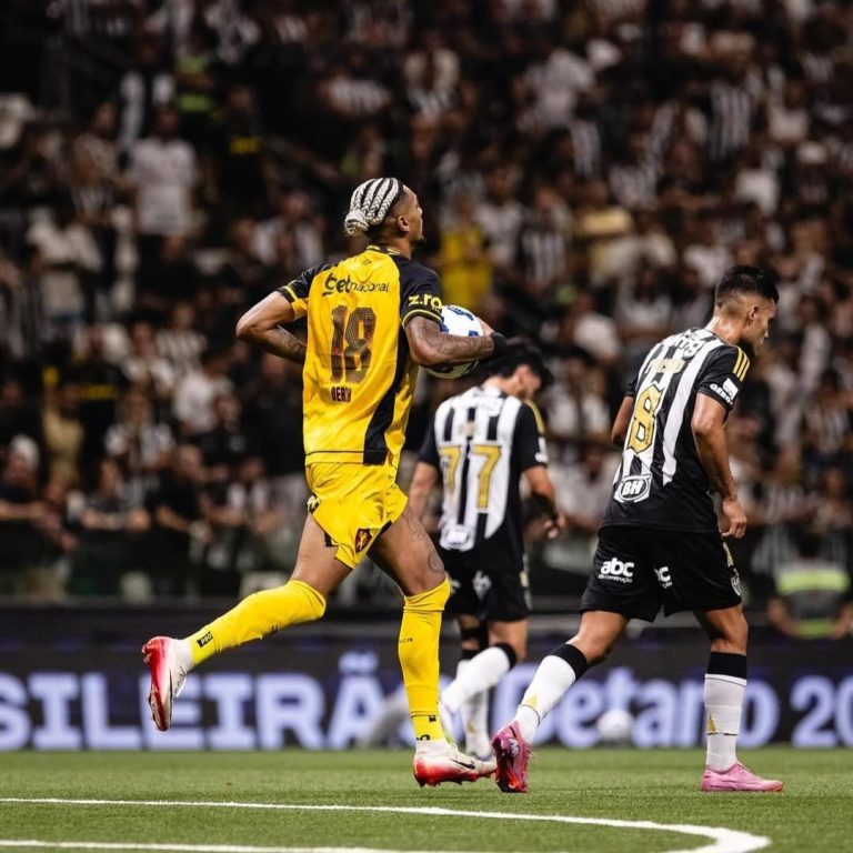 Sport perde para o Atlético-MG e segue na lanterna do Brasileirão