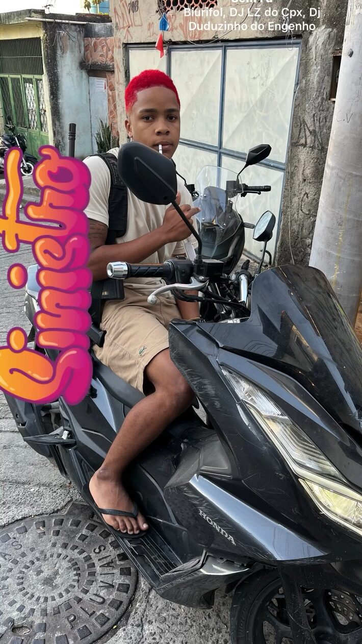 Suspeito posta foto se preparando para confronto na Penha antes do início da megaoperação no Rio