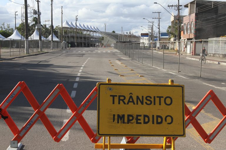 Trânsito de Vitória terá alterações no domingo para corridas de rua
