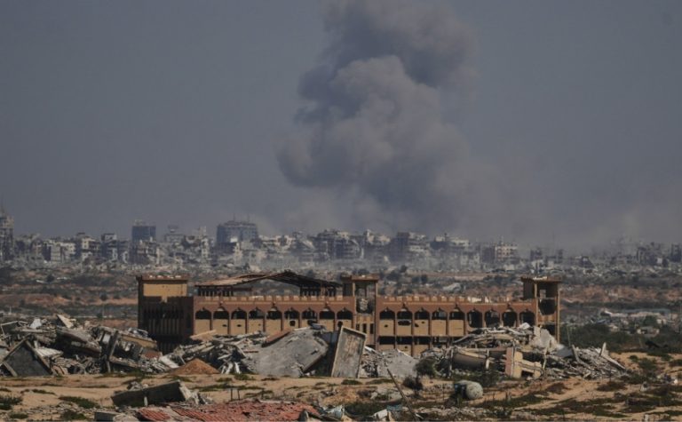 Trump anuncia que Israel e Hamas aceitaram primeira fase de seu plano de paz