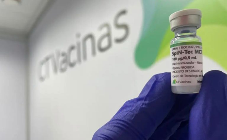 Vacina de covid deve chegar ao SUS em 2026