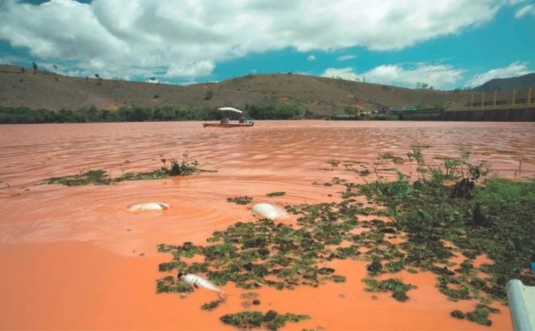 Vale e Samarco são autuadas em R$1,92 bi por abater imposto com tragédia de Mariana