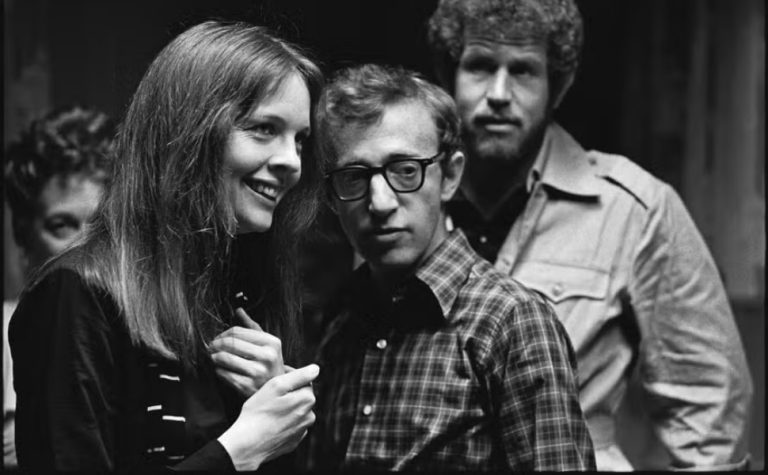 Woody Allen presta homenagem a Diane Keaton, que morreu aos 79 anos