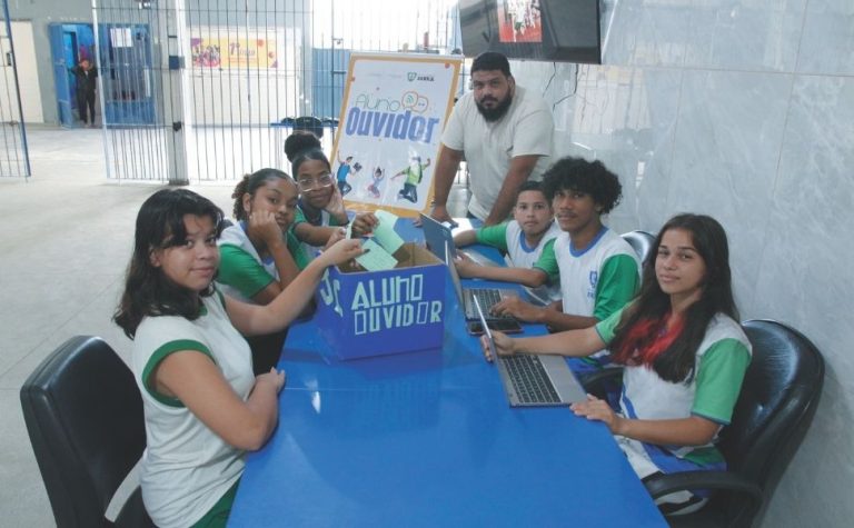 Alunos “ouvidores” recebem sugestões para o dia a dia