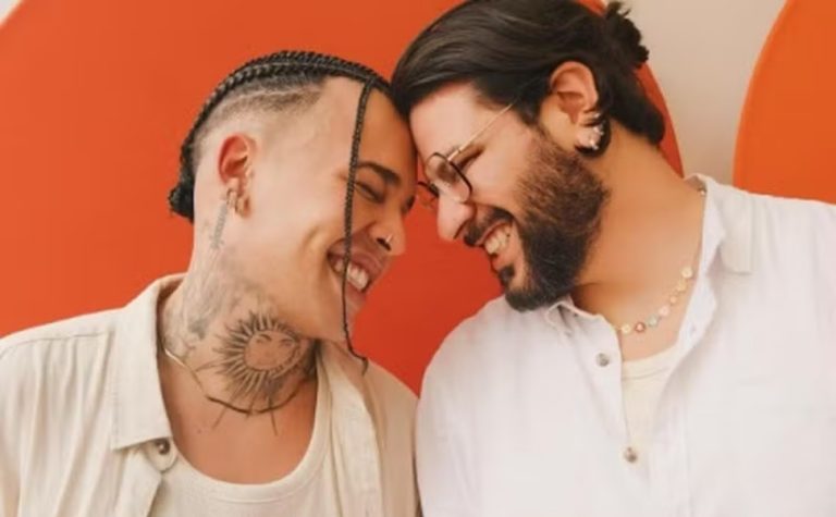 Após 11 anos juntos, Gloria Groove e Pedro Lopes se casam em São Paulo