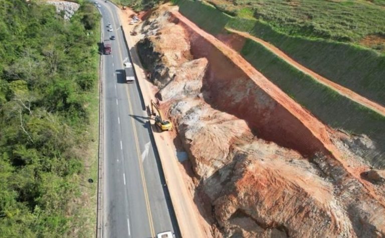 BR-101 terá interdições temporárias a partir desta terça na Serra; veja cronograma