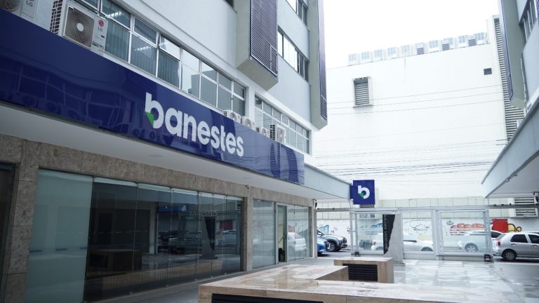Banestes lança linha de crédito exclusiva para igrejas