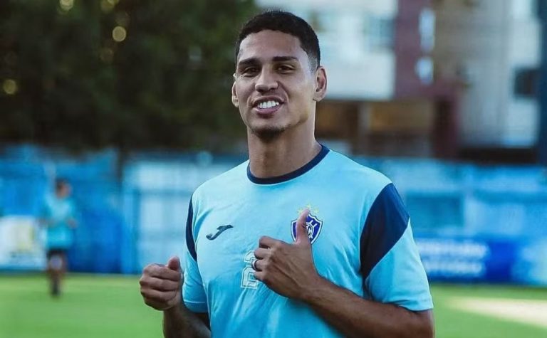 Caio Ferraz retorna ao Vitória para 2026