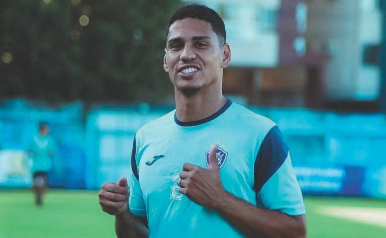Caio Ferraz retorna para a terceira temporada pelo Vitória