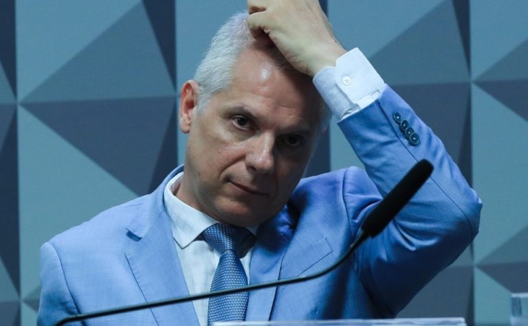 Entenda em 6 pontos o que levou o ex-presidente do INSS à prisão