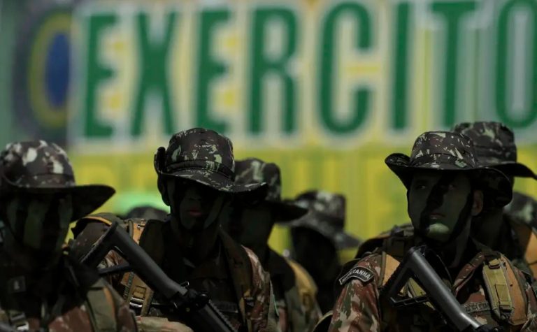 Equiparar facção a terrorismo cria risco de interferências externas avalia Exército