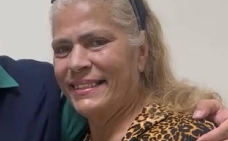 Ex-chacrete morre após um mês internada por ataque de pitbull do filho