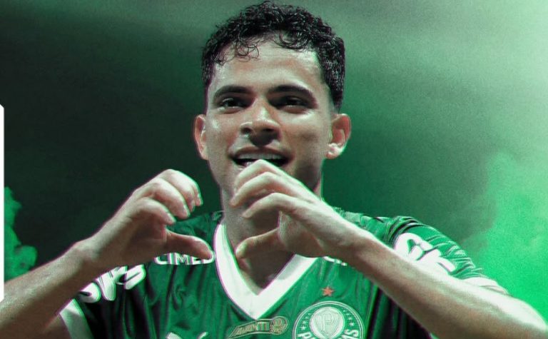 Felipe Anderson faz golaço, Palmeiras bate Juventude e lidera o Brasileiro