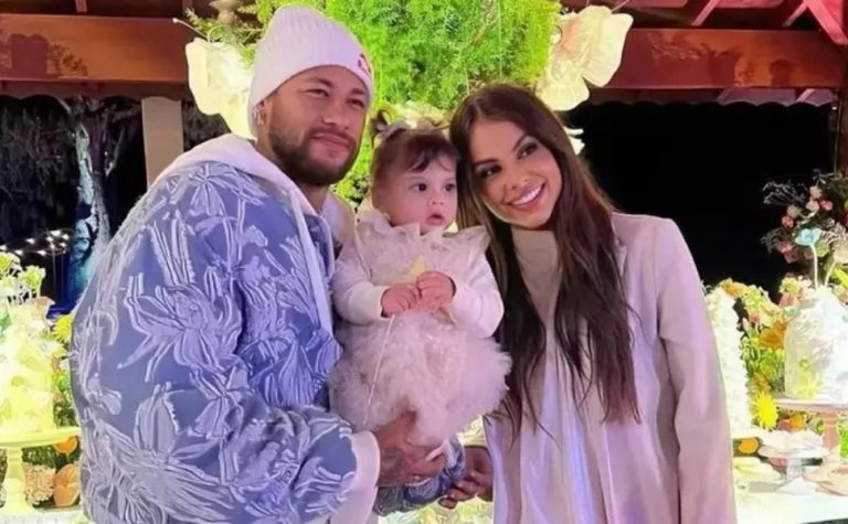 Filha de Neymar passa por cirurgia de emergência após acidente doméstico