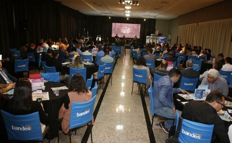 Futuro da inovação é tema de discussão no evento Café de Negócios