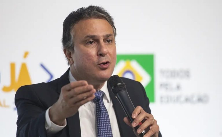 Governo estuda aplicar Enem na Argentina, Uruguai e Paraguai
