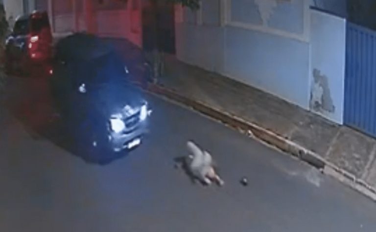Homem bêbado atropela trio, mata idosa e é solto após pagar fiança em SP